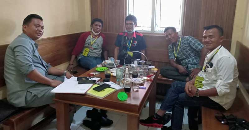 Kasat-Reskrim-bersama-pengurus-SMSI-Bengkulu-Utara