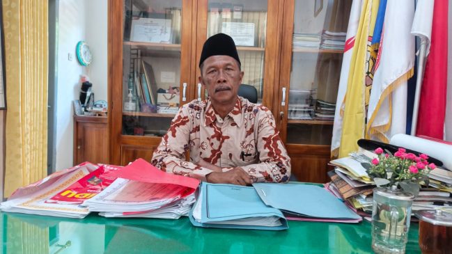 Kepala SMPN 1 Bengkulu Utara Suharto, S.Pd: by Rubriknews